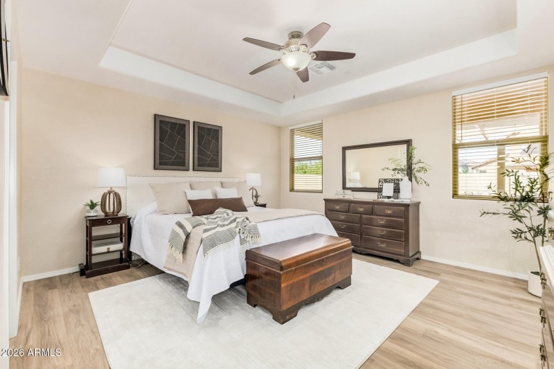 Split Floorplan Primary Bed