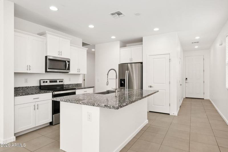 6-web-or-mls-4337-w-allen-st