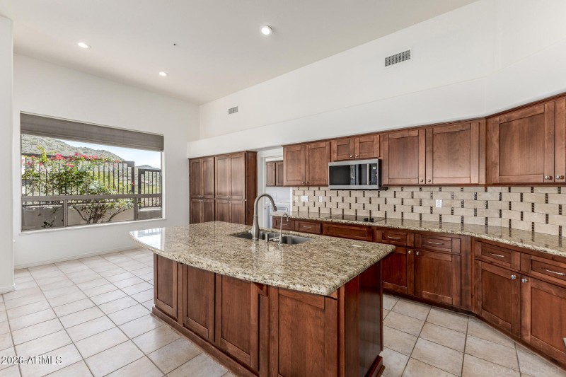 13782 East Laurel Lane