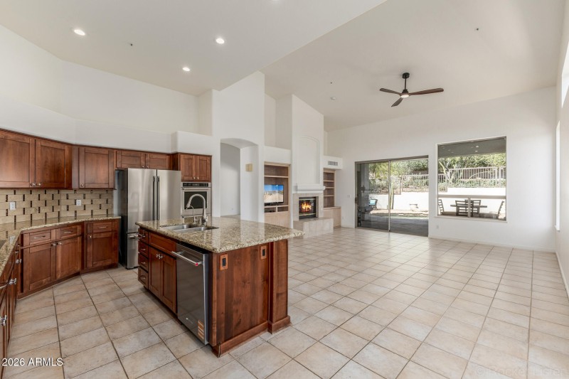 13782 East Laurel Lane