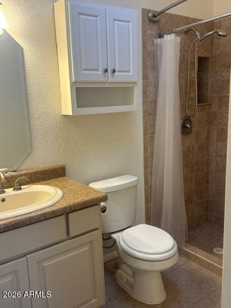 MASTER FULL BATHROOM