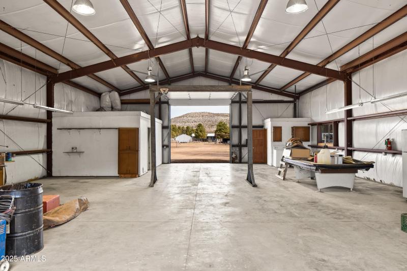 JL_4000WMahoneyRd-interiors-05