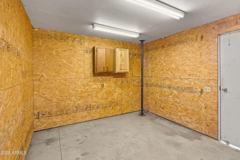 JL_4000WMahoneyRd-interiors-09