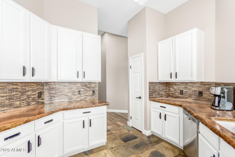 8245 E BELL RD 222, Scottsdale