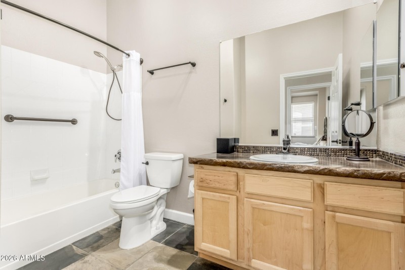 8245 E BELL RD 222, Scottsdale