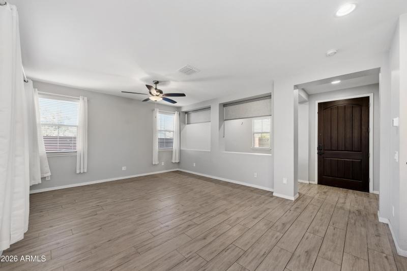 002__3909 E Perkinsville St