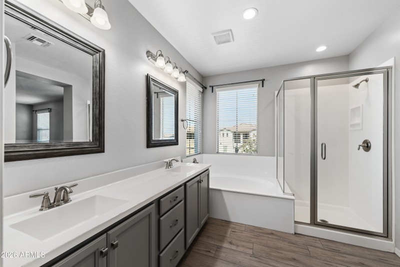 020__3909 E Perkinsville St