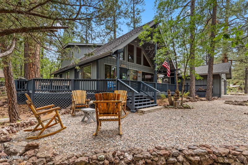 2025-10-12 16.16.50-1