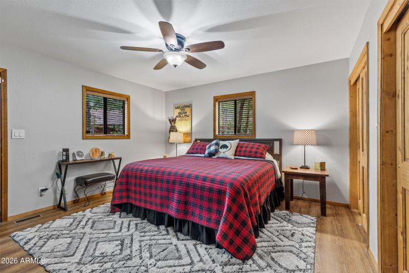 2025-10-12 16.17.07-1