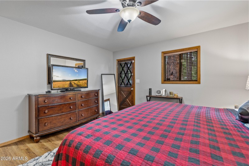 2025-10-12 16.17.08-2