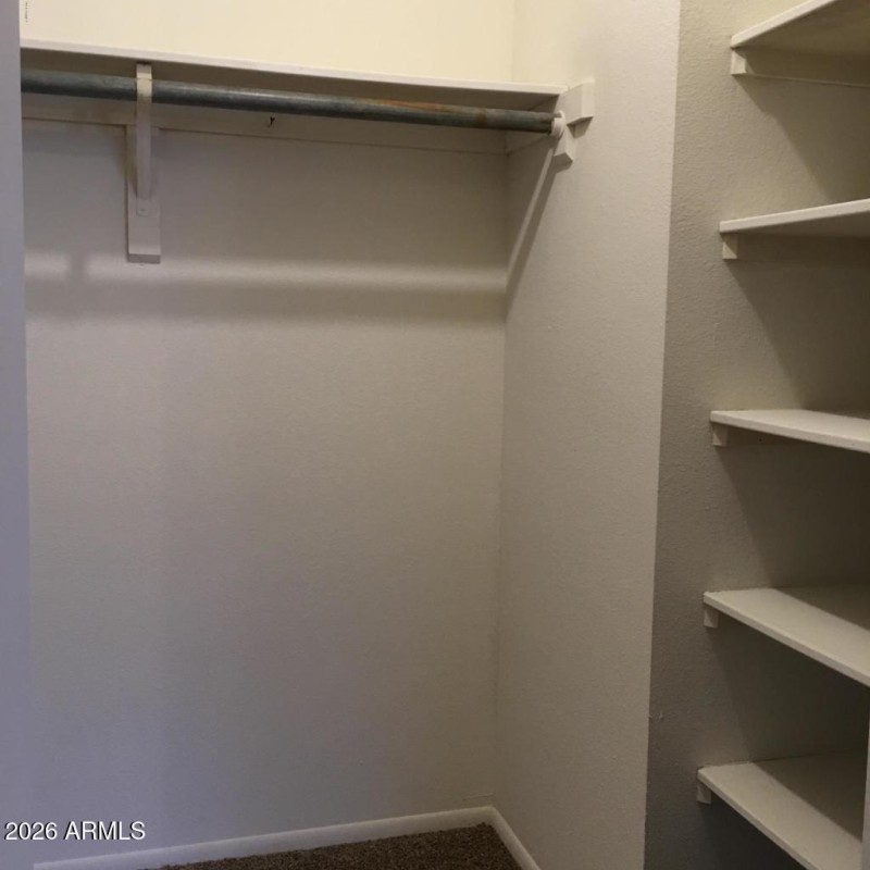 Master suite 1 walk in closet