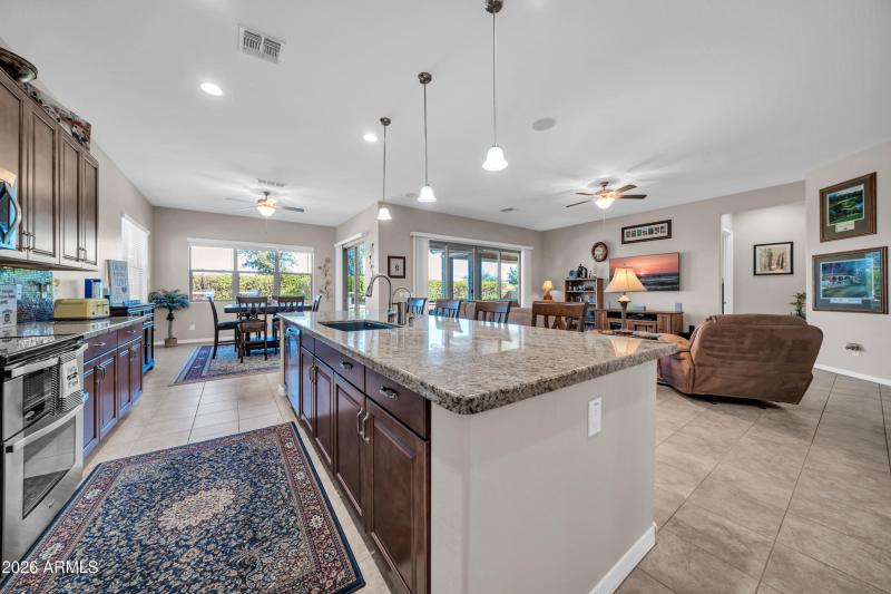 9364 W Cashman Dr-12