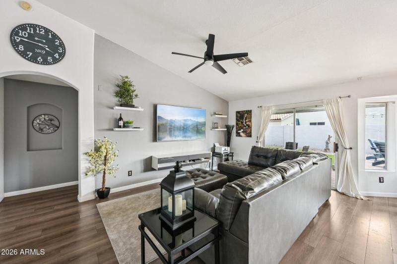 8-web-or-mls-E Ranch Ct-S1003-008