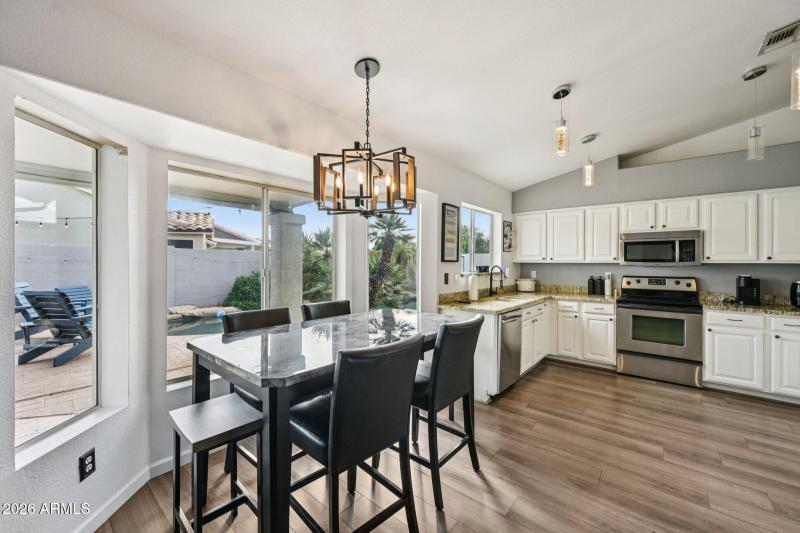 11-web-or-mls-E Ranch Ct-S1003-011