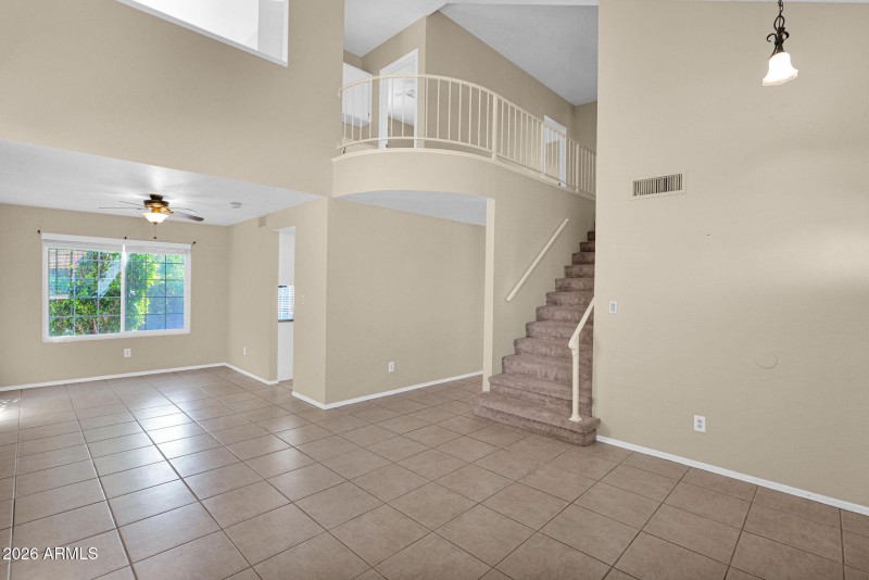 13-web-or-mls-P1558200