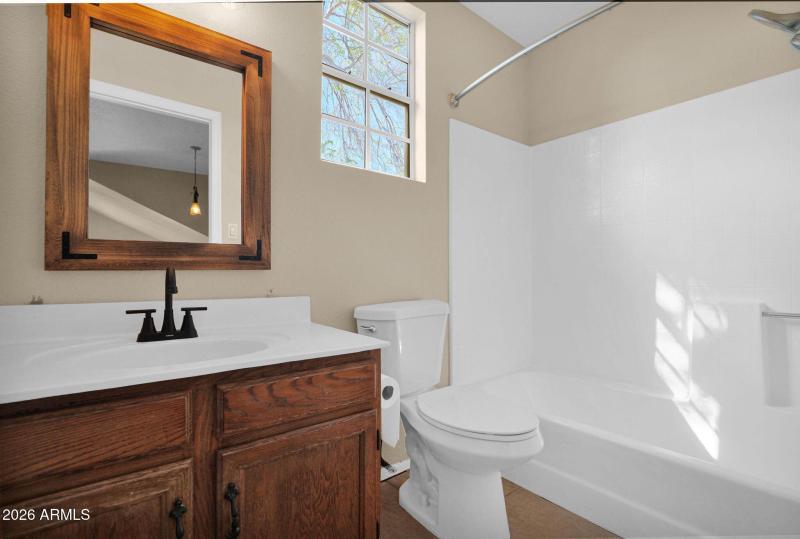 19-web-or-mls-P1558210