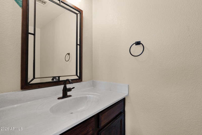 24-web-or-mls-P1558220