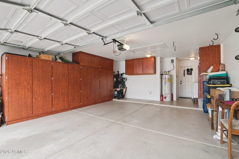 19-web-or-mls-W Kings Dr-S1003-019