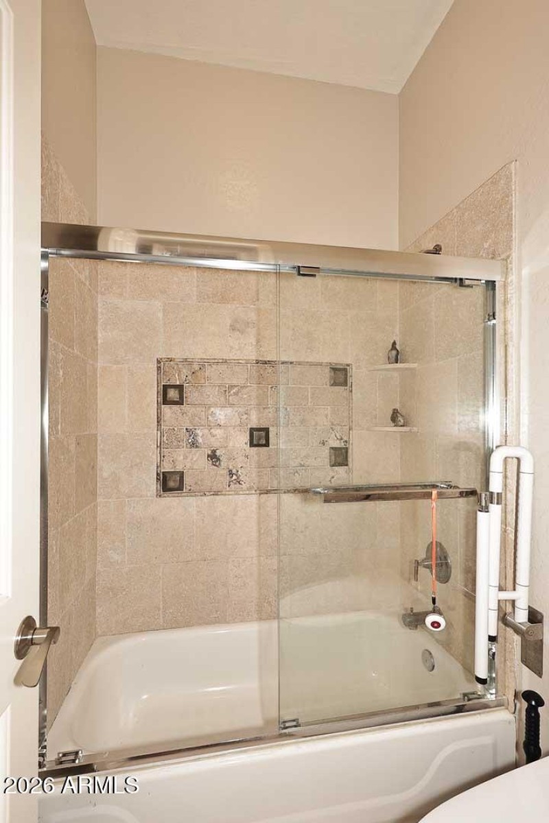 Hall Bath-Tub