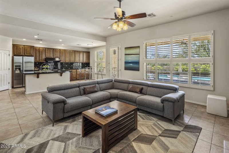 25-web-or-mls-D46A2868