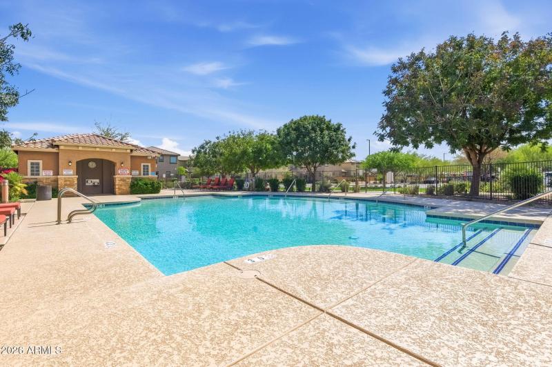 25-web-or-mls-16640 E Jean Dr-25