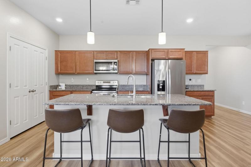 6-web-or-mls-16640 E Jean Dr-6