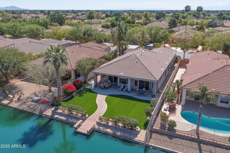 6974_W_Rose_Garden_Ln-3