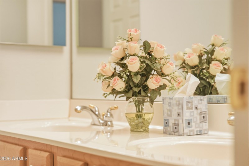 6974_W_Rose_Garden_Ln-31