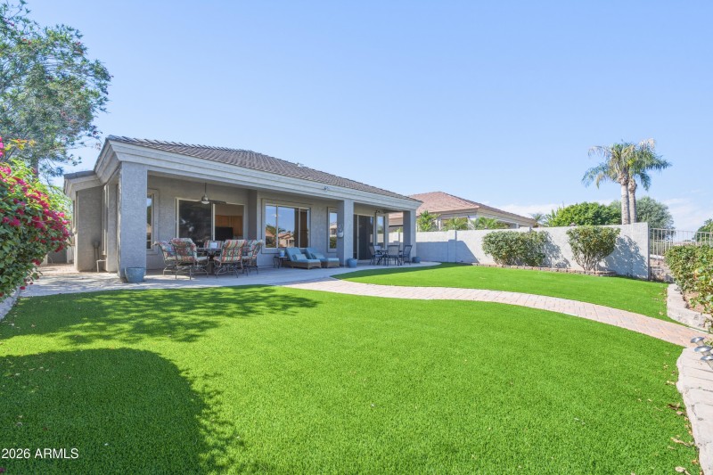 6974_W_Rose_Garden_Ln-45