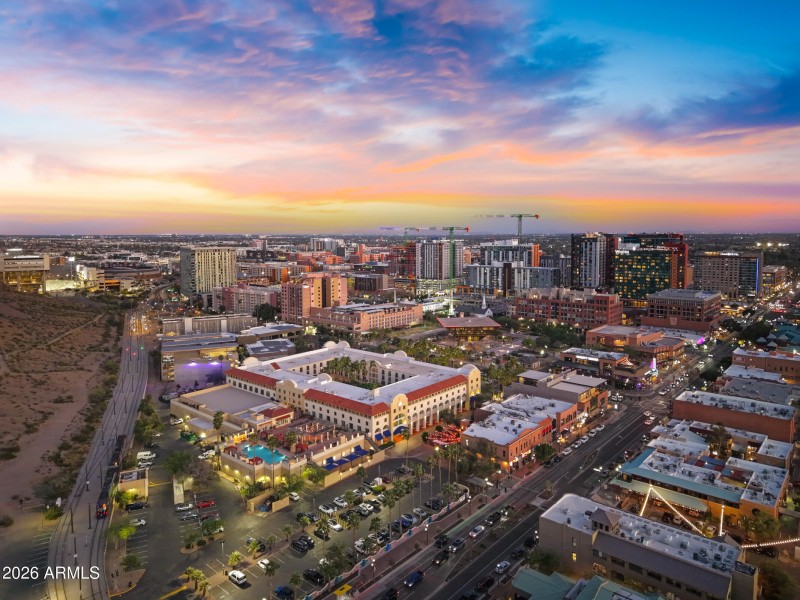 945 E Playa Del Norte Dr #5016-57