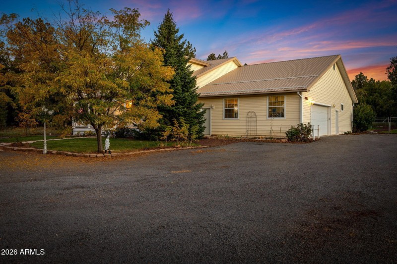 Front w/ side garage