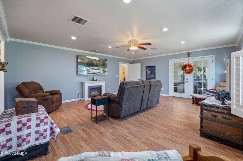 Fam Rm or large bedroom