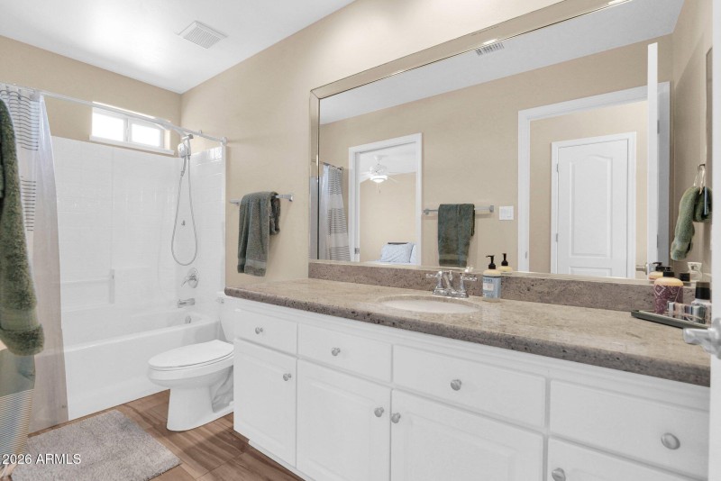 8-web-or-mls-P1246014