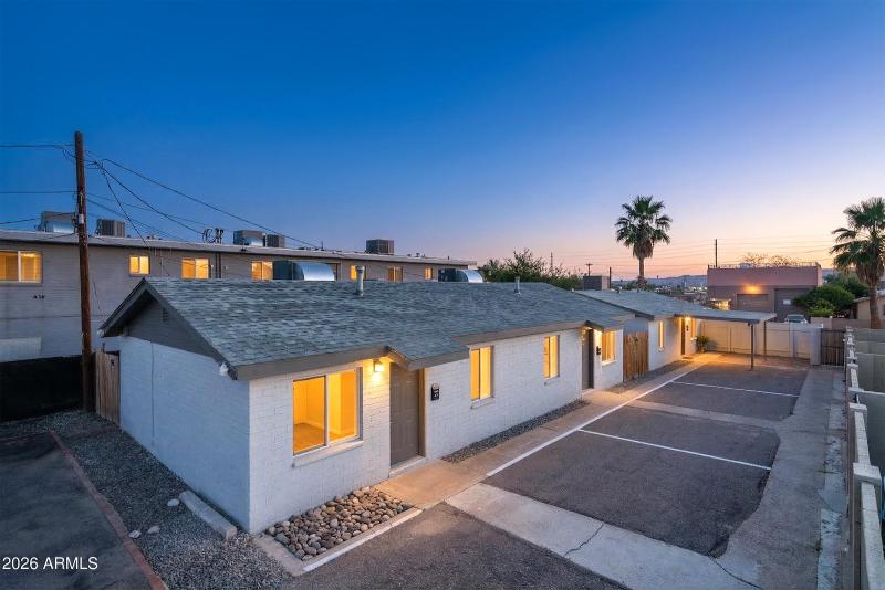 2142_Taylor_MLS_0050