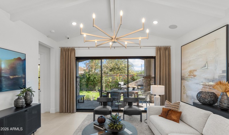 194218_Viviendo_Cork_Great Room_Loft_Pal