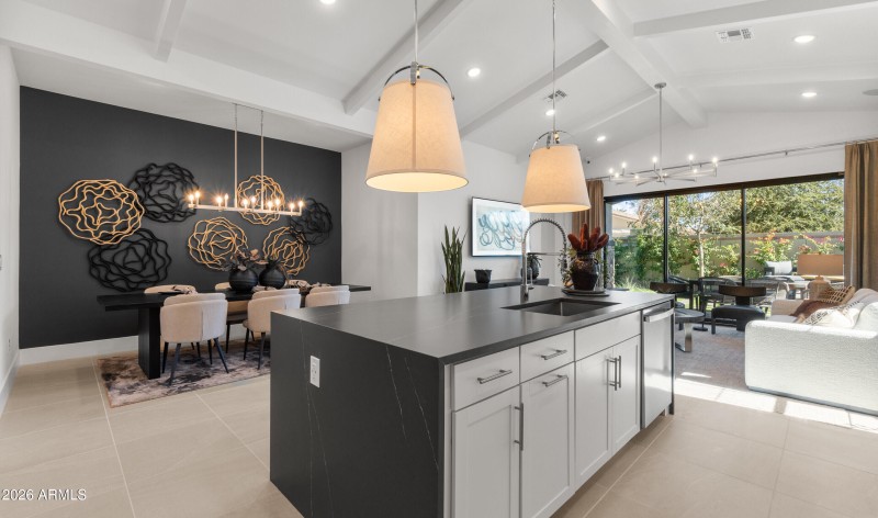 194240_Viviendo_Cork_Dining Area_Loft_Pa
