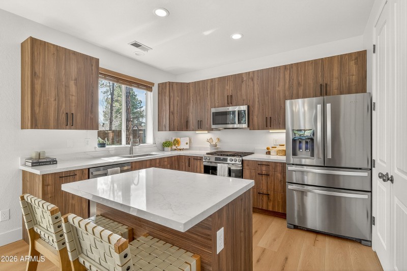 537-w-cinnabar-trail-flagstaff-az-usa-00