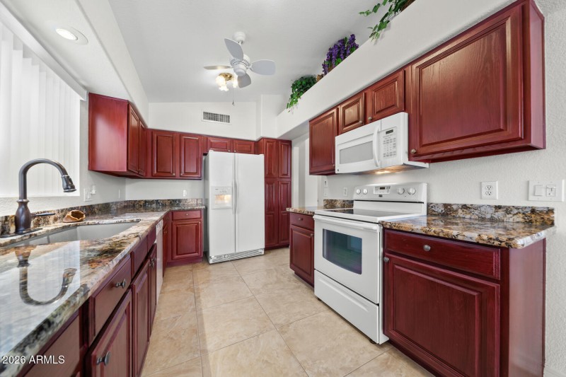 13984 W Paiute Trail (24)