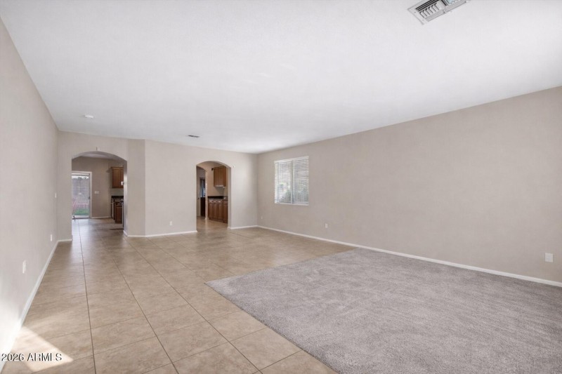 Virtually Vacant Image