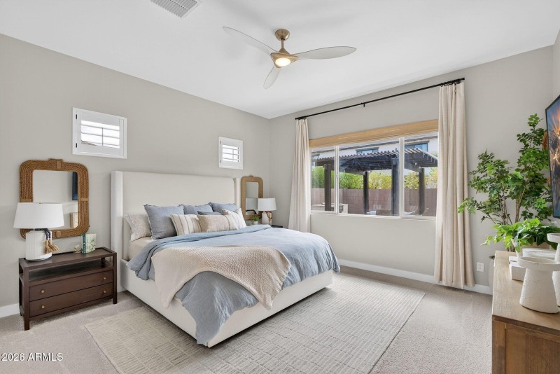 23-web-or-mls-52E Austin Dr