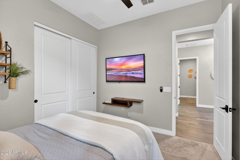 35-web-or-mls-30E Austin Dr