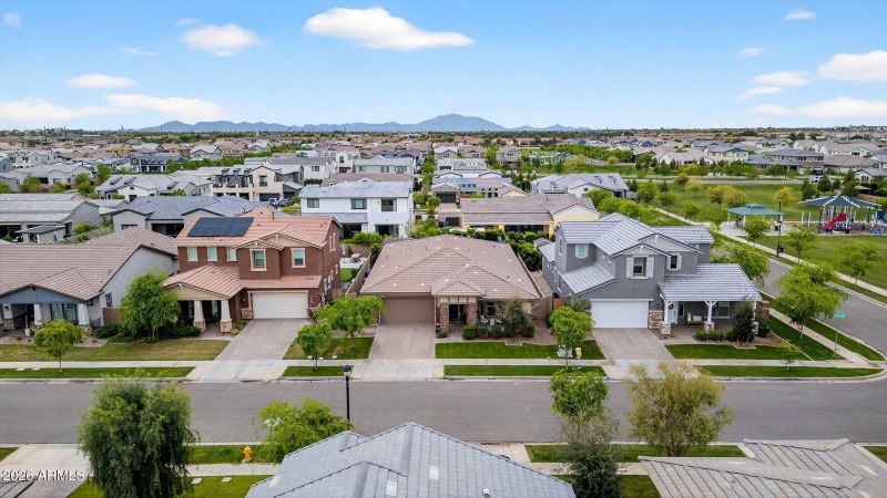 60-web-or-mls-08E Austin Dr