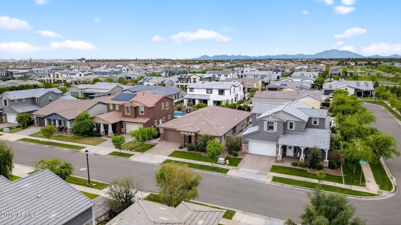 61-web-or-mls-09E Austin Dr