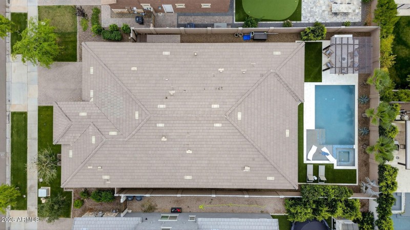 62-web-or-mls-10E Austin Dr