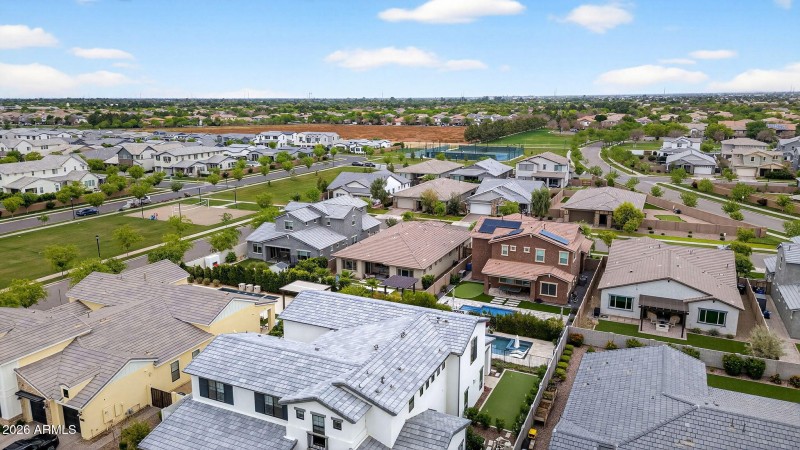 65-web-or-mls-13E Austin Dr