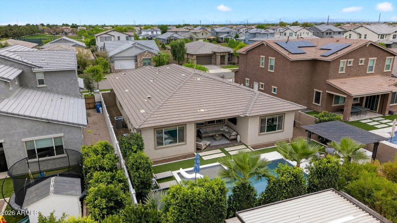 69-web-or-mls-17E Austin Dr