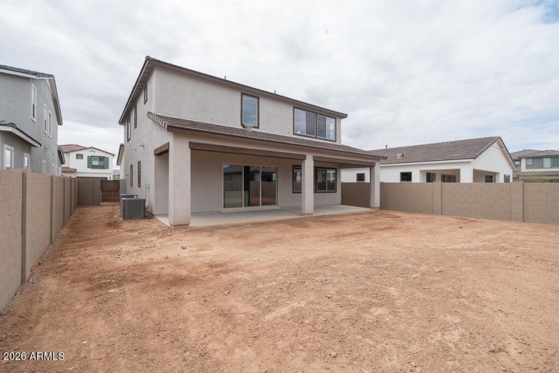 Tri Pointe Waterston Central 273 - Backy