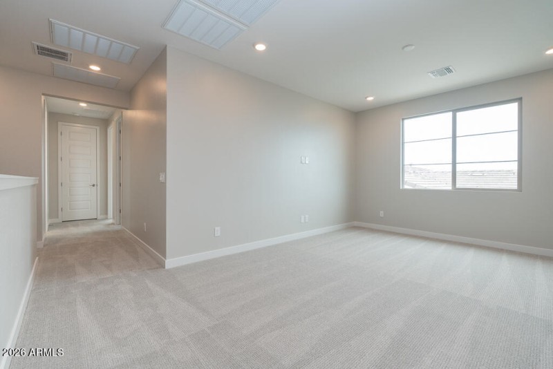 Tri Pointe Waterston Central 273 - LoftM