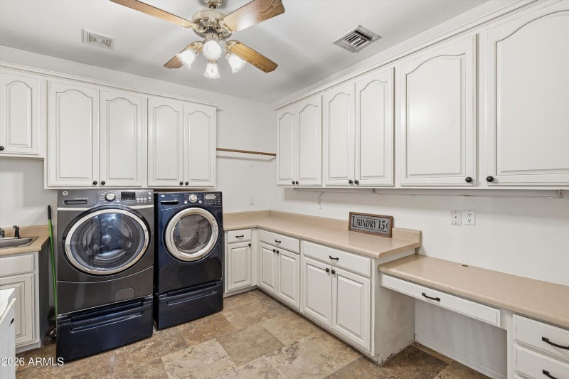 26-Laundry Room