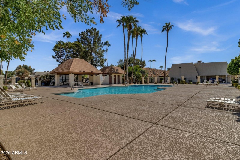 36-web-or-mls-5255-s-deborah-dr